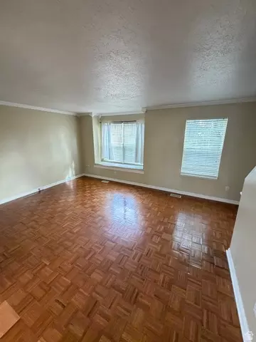 Living - 347 E 500 S, Clearfield, UT 84015 photo 2 of 4