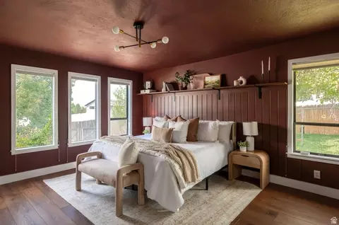 Bedroom - 1041 E Lamplighter Dr, Logan, UT 84321 photo 1 of 5