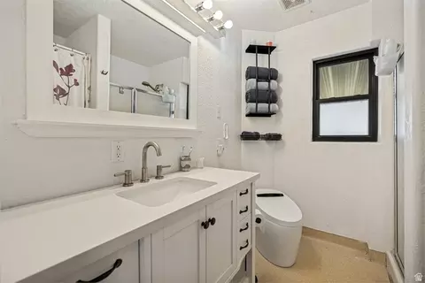 Bath - 1360 S 100 E, Bountiful, UT 84010 photo 1 of 2