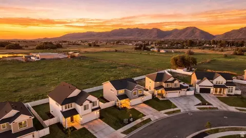 View/Area - 1566 Silver Canoe Loop, Logan, UT 84321 photo 1 of 6