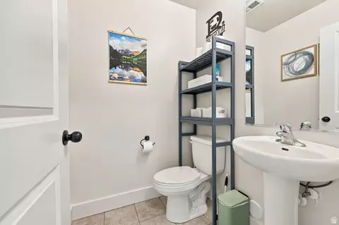 Bath - 1566 Silver Canoe Loop, Logan, UT 84321 photo 5 of 5