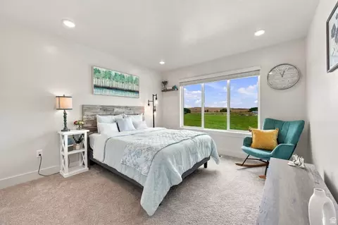 Bedroom - 1566 Silver Canoe Loop, Logan, UT 84321 photo 3 of 4
