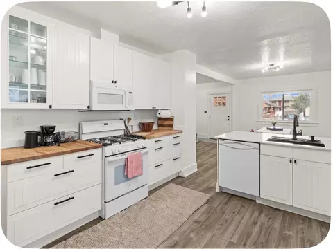 Kitchen - 227 E 300 N, Provo, UT 84606 photo 2 of 5