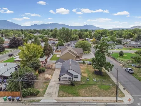 View/Area - 981 W 900 N, Provo, UT 84604 photo 4 of 6