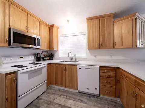 Kitchen - 414 E 500 S #A-B, American Fork, UT 84003 photo 1 of 4