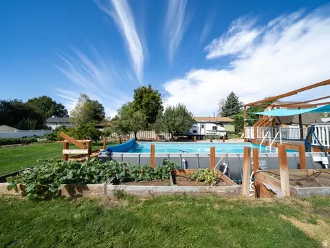 Exterior - 414 E 500 S #A-B, American Fork, UT 84003 photo 7 of 17