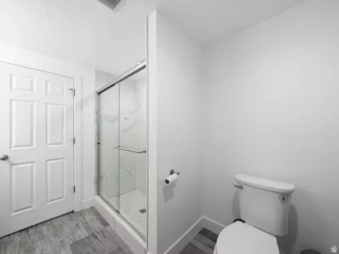 Bath - 414 E 500 S #A-B, American Fork, UT 84003 photo 4 of 5