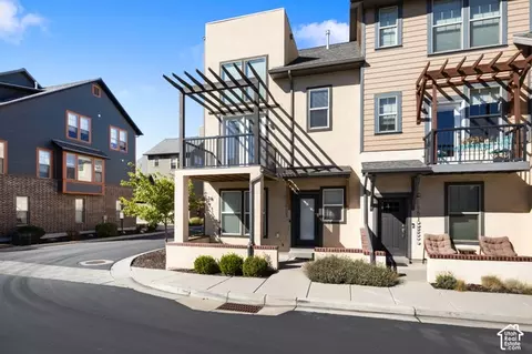 Exterior - 1955 S Birch Cv, Ogden, UT 84401 photo 2 of 6