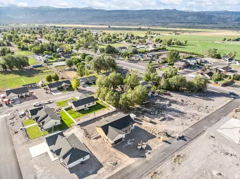 View/Area - 227 N 450 E, Monroe, UT 84754 photo 7 of 9