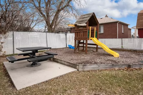 Exterior - 875 E Arrowhead Ln S # 47, Murray, UT 84107 photo 3 of 5