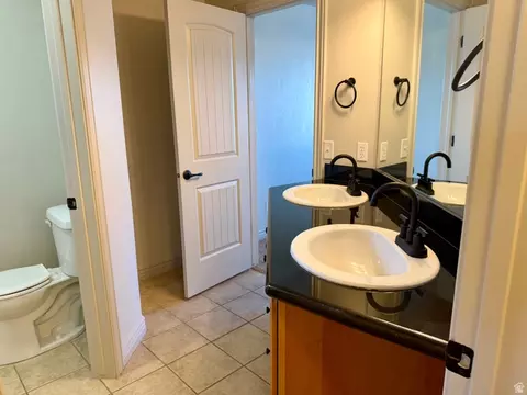 Bath - 147 E 500 N, Roosevelt, UT 84066 photo 1 of 2