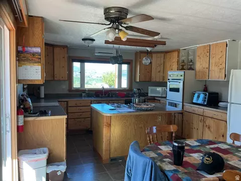 Kitchen - 1464 E Valley Dr, Manila, UT 84046 photo 1 of 3