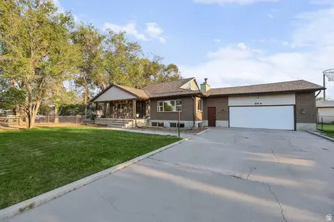 544 E Clark St, Grantsville, UT 84029