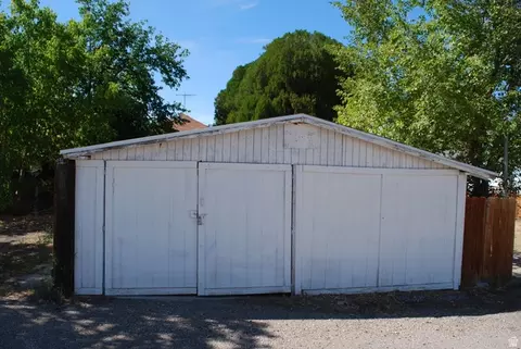 Exterior - 116 N 3rd St N, Tooele, UT 84074 photo 12 of 13