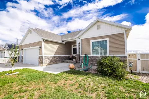 933 S 250 W, Vernal, UT 84078