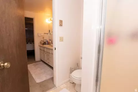 Bath - 175 E 300 S, Beaver, UT 84713 photo 3 of 5