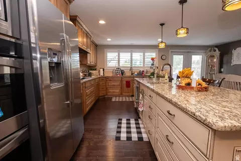 Kitchen - 175 E 300 S, Beaver, UT 84713 photo 5 of 6