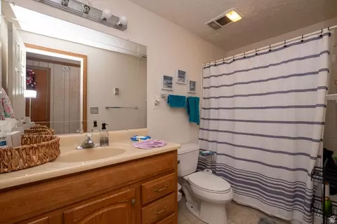Bath - 175 E 300 S, Beaver, UT 84713 photo 5 of 5