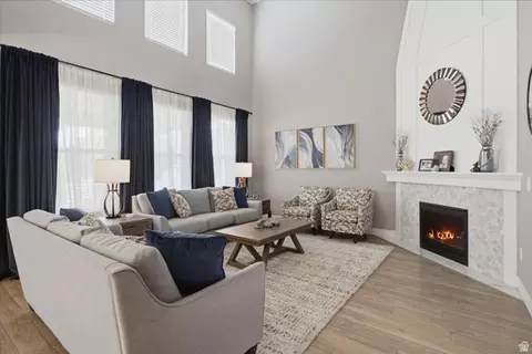 Living - 193 E Water Ln, Vineyard, UT 84059 photo 1 of 2