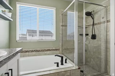 Bath - 193 E Water Ln, Vineyard, UT 84059 photo 3 of 6