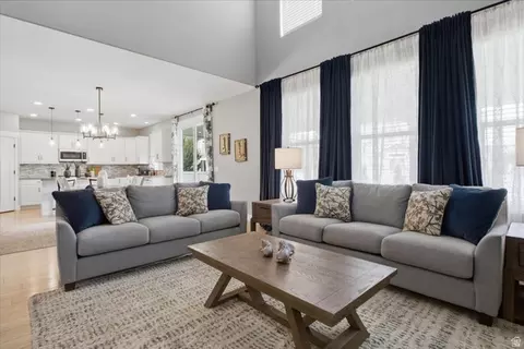 Living - 193 E Water Ln, Vineyard, UT 84059 photo 2 of 2