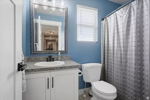 Bath - 193 E Water Ln, Vineyard, UT 84059 photo 6 of 6