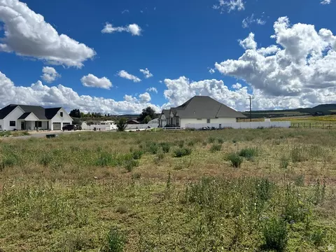 680 S Pine St, Panguitch, UT 84759 photo 8