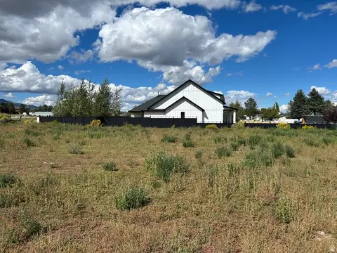 680 S Pine St, Panguitch, UT 84759 photo 3