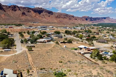 2061 E Starbuck Ln, Moab, UT 84532 photo 7