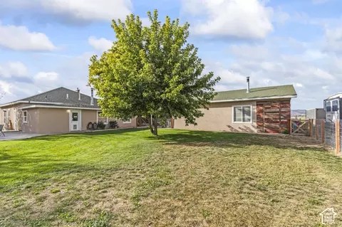 Exterior - 492 N 200 E, Monroe, UT 84754 photo 10 of 16