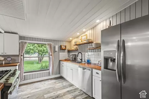Kitchen - 492 N 200 E, Monroe, UT 84754 photo 1 of 9