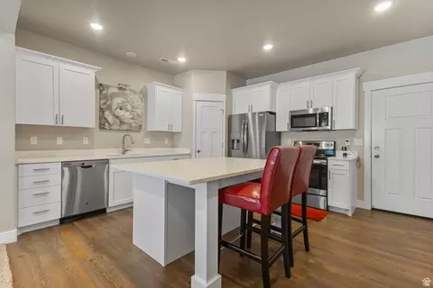 Kitchen - 1682 E Stone Creek Way, Eagle Mountain, UT 84005 photo 1 of 2