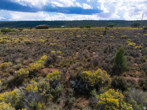 14 E Spring Draw Dr #13, La Sal, UT 84530 photo 12