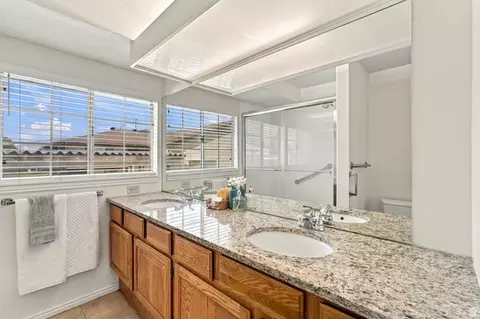 Bath - 246 W 925 N, Bountiful, UT 84010 photo 1 of 3