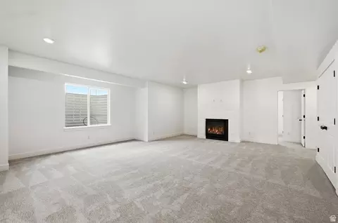 Living - 489 E 7800 S, Midvale, UT 84047 photo 4 of 4