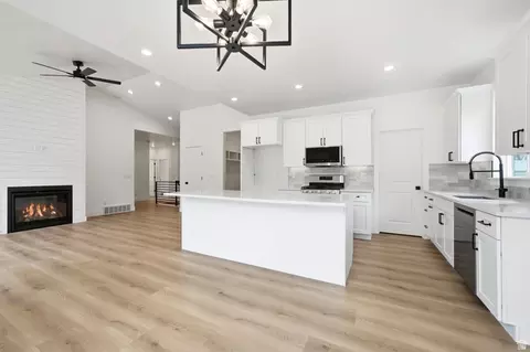 Other - 489 E 7800 S, Midvale, UT 84047 photo 1 of 7