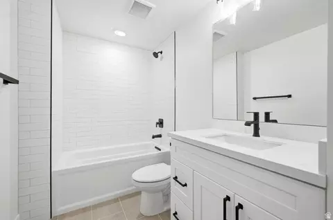 Bath - 489 E 7800 S, Midvale, UT 84047 photo 3 of 3