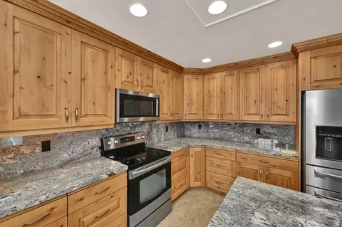 Kitchen - 346 N 360 E, Orem, UT 84057 photo 2 of 3