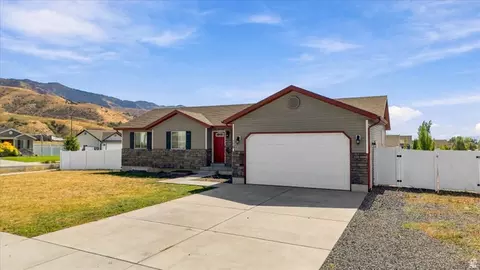 Exterior - 710 E 720 N, Smithfield, UT 84335 photo 7 of 7