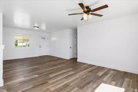 Living - 710 E 720 N, Smithfield, UT 84335 photo 2 of 7