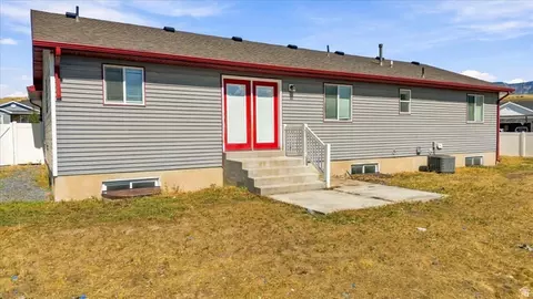 Other - 710 E 720 N, Smithfield, UT 84335 photo 10 of 12