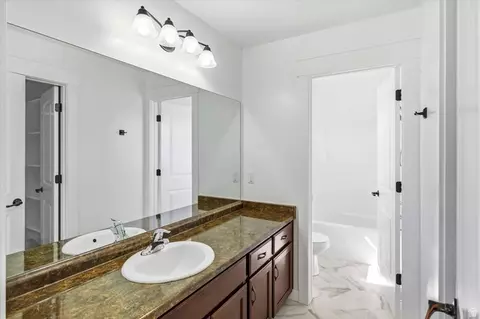 Bath - 710 E 720 N, Smithfield, UT 84335 photo 1 of 3