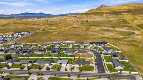 View/Area - 710 E 720 N, Smithfield, UT 84335 photo 6 of 14