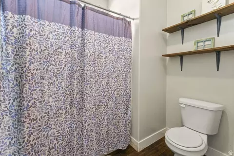 Bath - 99 W Silver Springs Dr #1210, Orem, UT 84058 photo 1 of 2