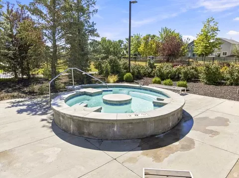Exterior - 99 W Silver Springs Dr #1210, Orem, UT 84058 photo 12 of 12