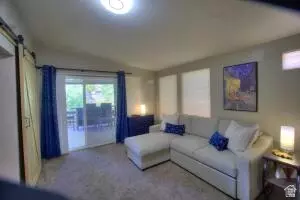Living - 128 Overlook Dr, Hurricane, UT 84737 photo 2 of 6