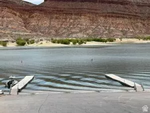 View/Area - 128 Overlook Dr, Hurricane, UT 84737 photo 8 of 14