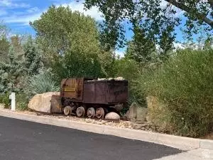 Exterior - 128 Overlook Dr, Hurricane, UT 84737 photo 11 of 13