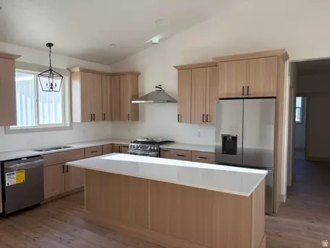 Kitchen - 862 S 1100 E, Preston, ID 83263 photo 3 of 3