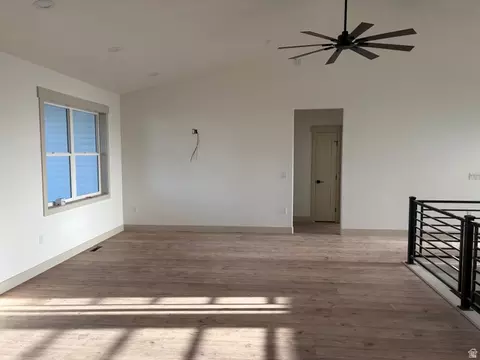 Living - 862 S 1100 E, Preston, ID 83263 photo 3 of 4